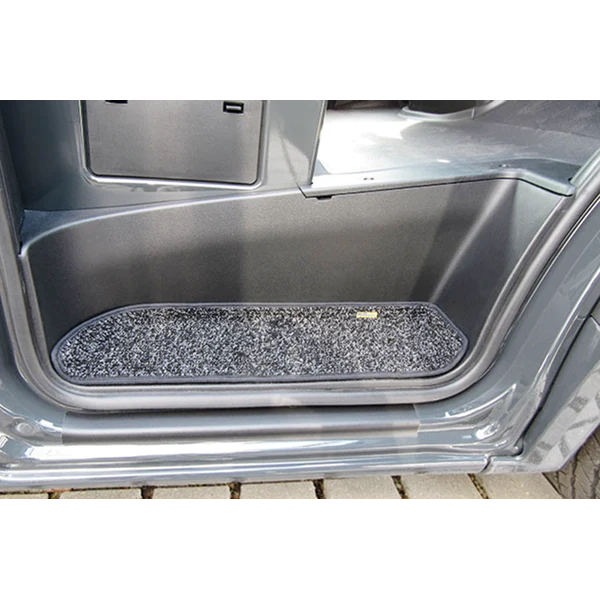 Instegsmatta Mercedes Sprinter.