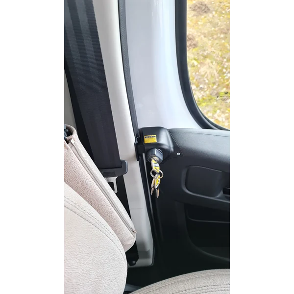HeoSafe dörrlås Fiat Ducato 2021-08 (Serie 8) med låcylinderlås.