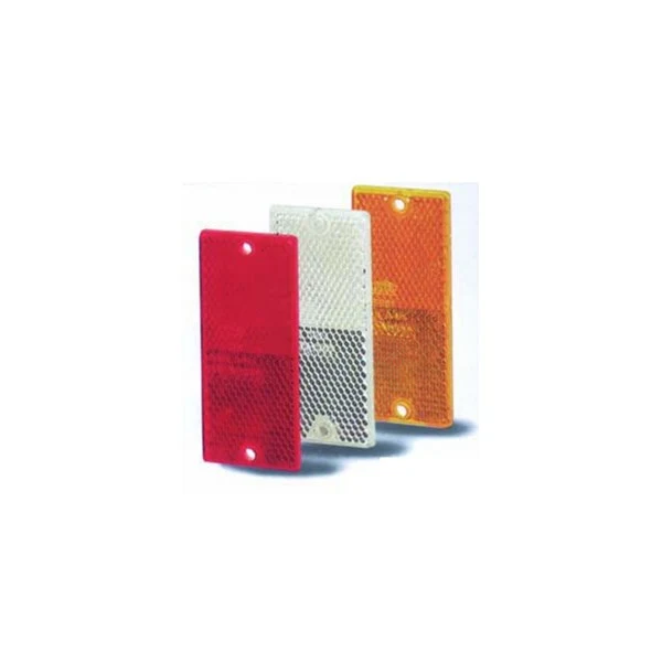 Reflex av plastglas. 90x47 mm.