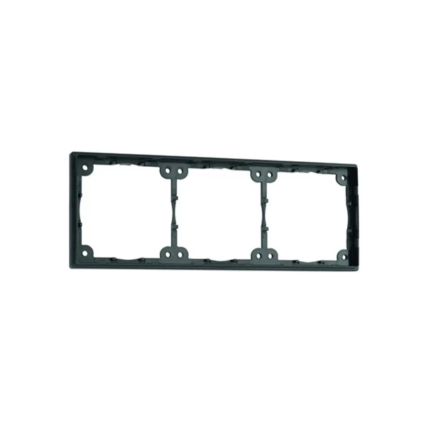 Distansram trippel. 63 x 169 x 3 mm. Färg: svart.