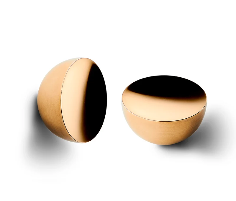 Get a Grip #1 Brass möbelknopp, borstad mässing (2 st.) • Design by Us