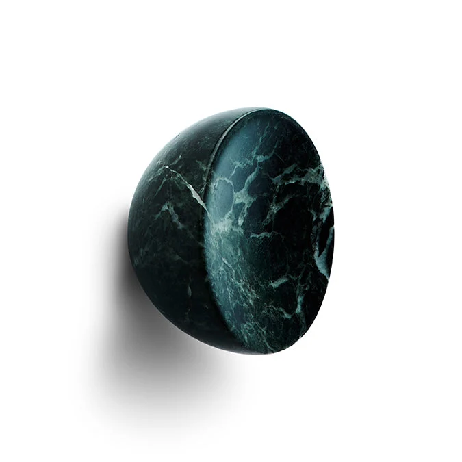 Get a Grip #1 Marble möbelknopp, grön • Design by Us