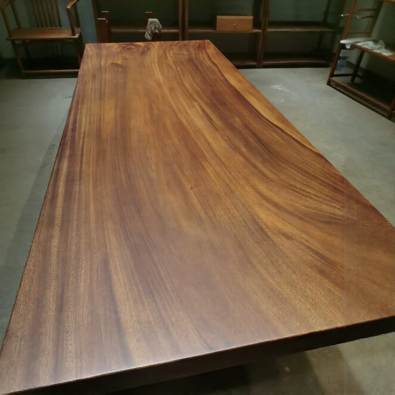 Gorgeous Grain Congo Walnut Table