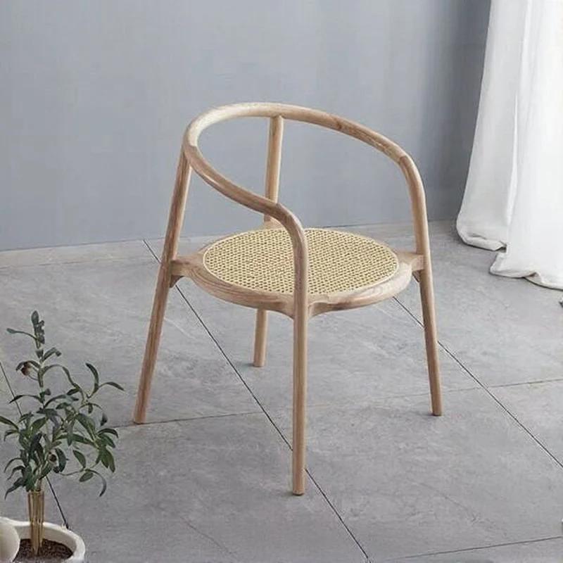 Terrene Vintage Rattan Round Ash Chair