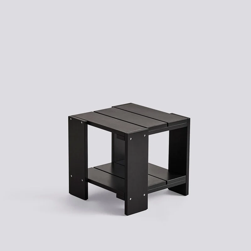 Crate L49,5 × B49,5 × H45 cm Sidobord Black – massiv furu med vattenbaserad lack