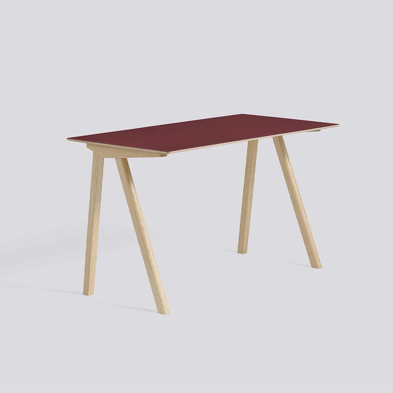 CPH 90 L130 × B65 × H74 cm Skrivbord Burgundy – linoleum, massiv ek med vattenbaserad lack