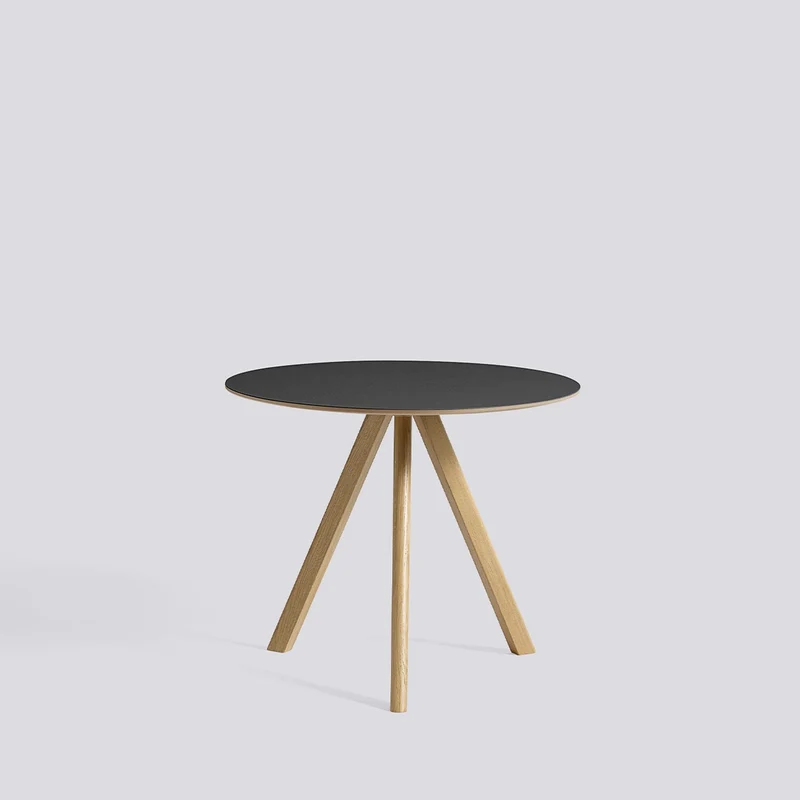 CPH 20 Ø90 × H73 cm Matbord Black – linoleum, massiv ek med vattenbaserad lack