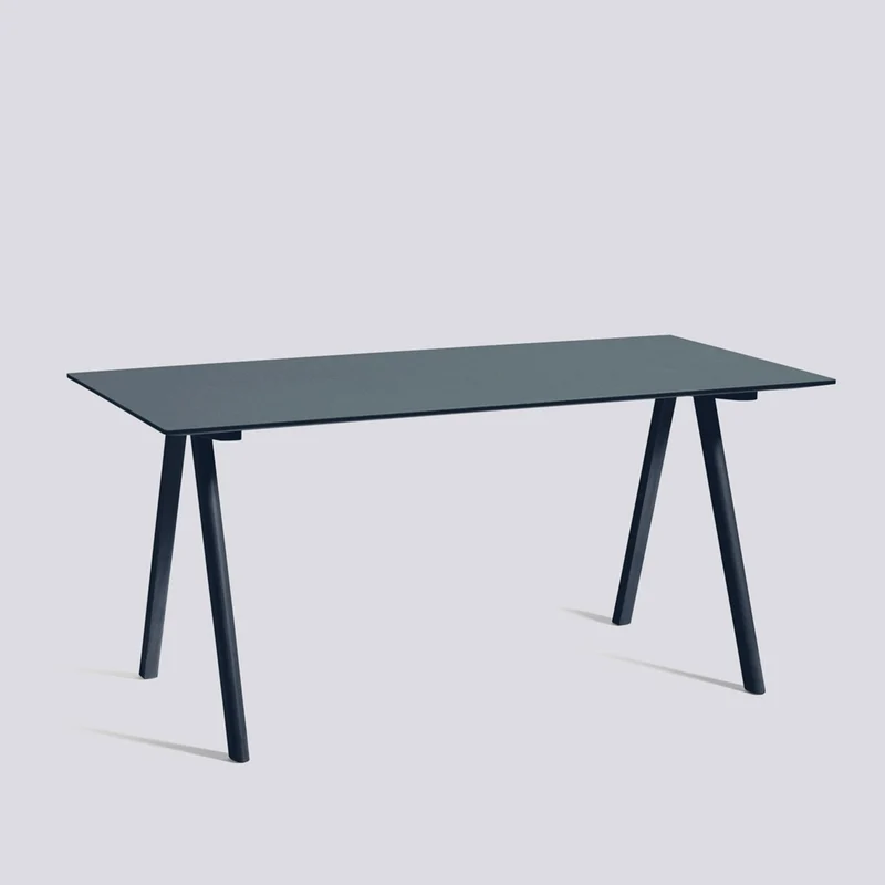 CPH 10 L160 × B80 × H74 cm Skrivbord Smokey blue – linoleum, Deep blue – massiv ek med vattenbaserad lack