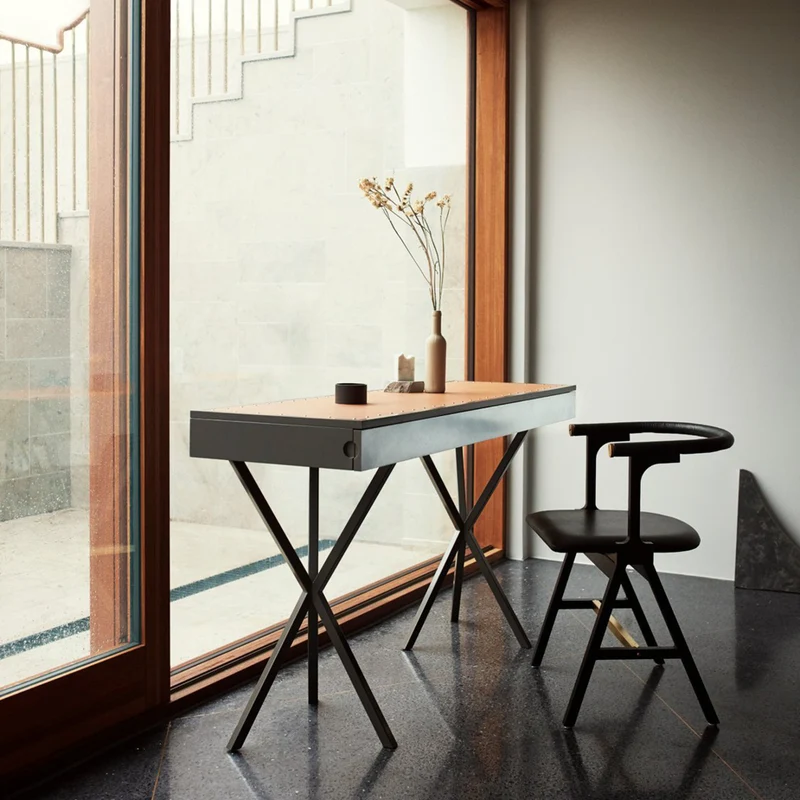 NEB Writing Desk Large