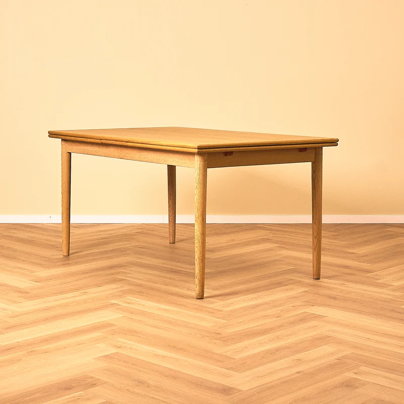 Danish dining table in oak