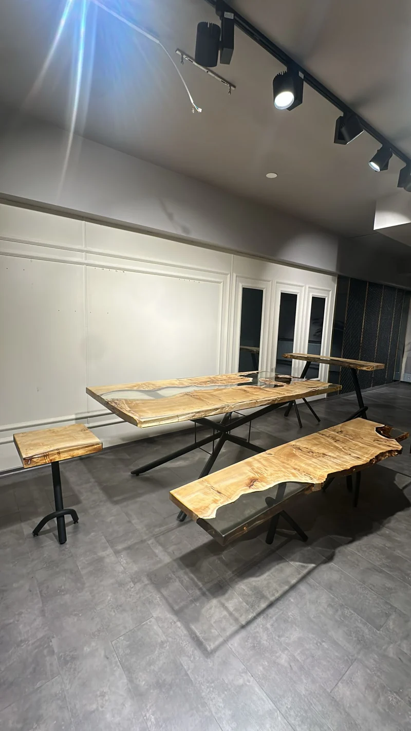 Epoxy Vardagsrumsset - (Matbord - Bänk - Sidobord - Avlastningsbord)