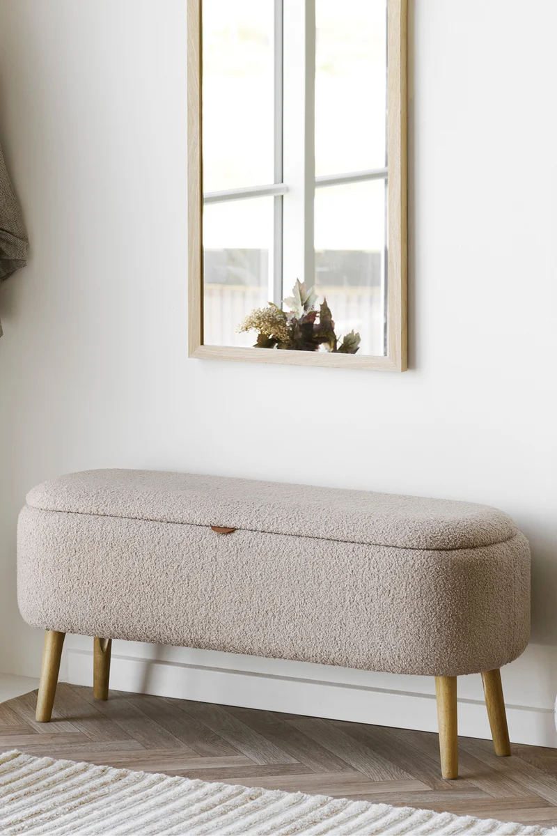 Harlow Bench