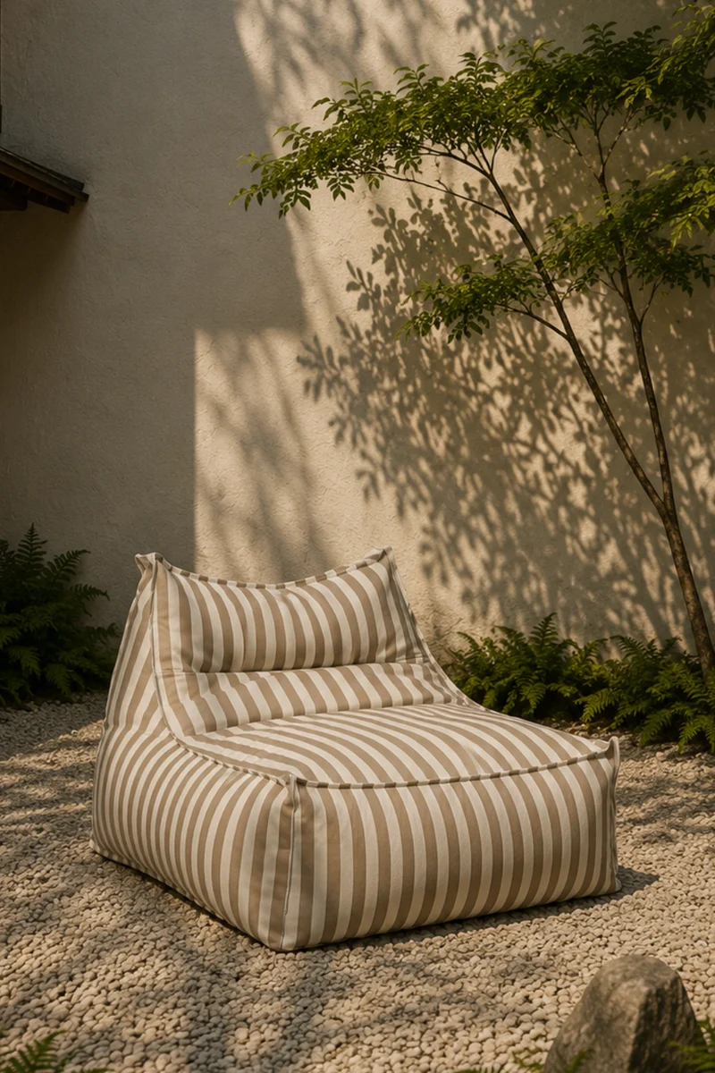 Slut för säsongen Redang Loungefåtölj Vit/Beige Randig