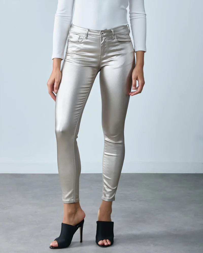 Toxik konstläder stretch byxa Champagne